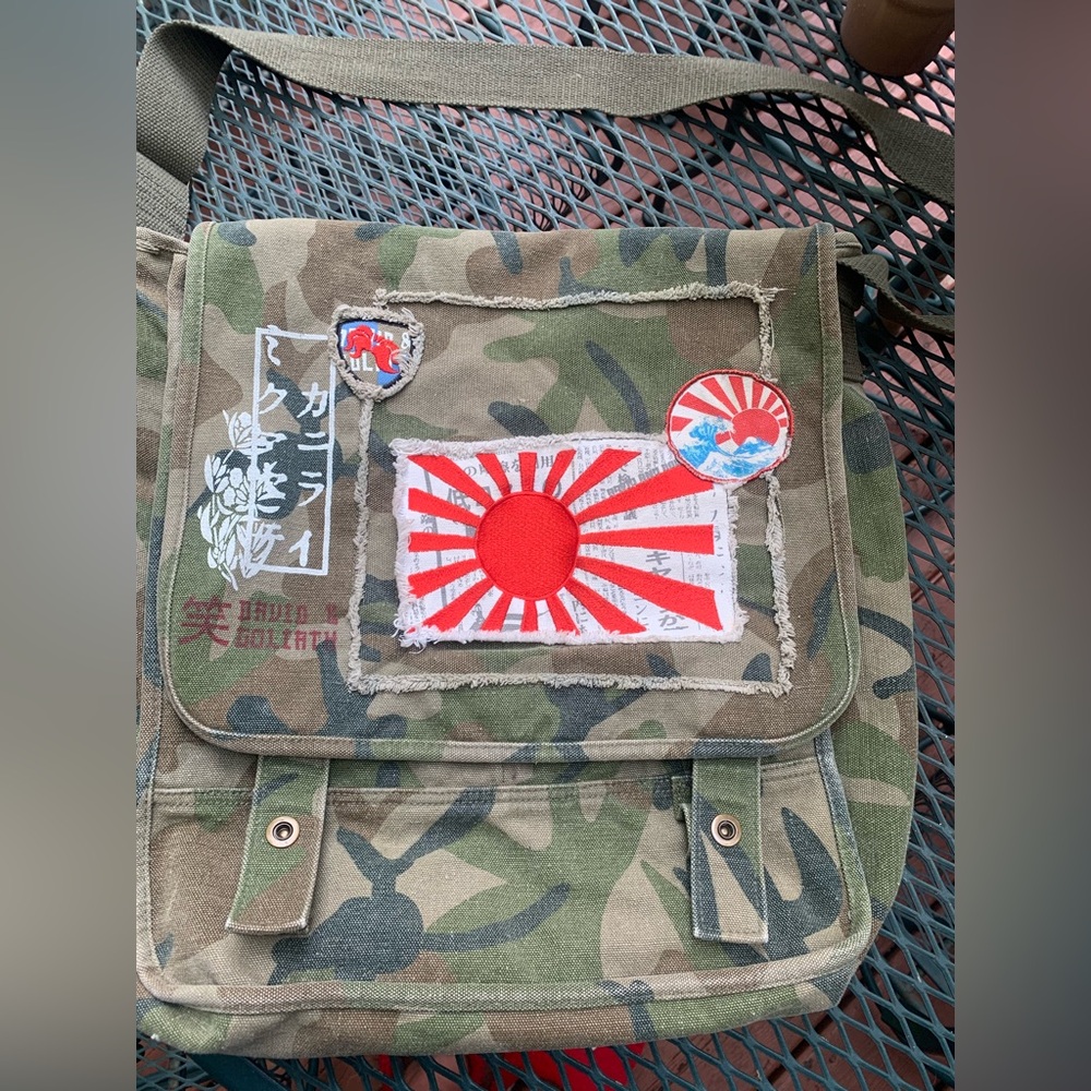 FINAL MARKDOWN- David & Goliath Camo messenger bag/ purse